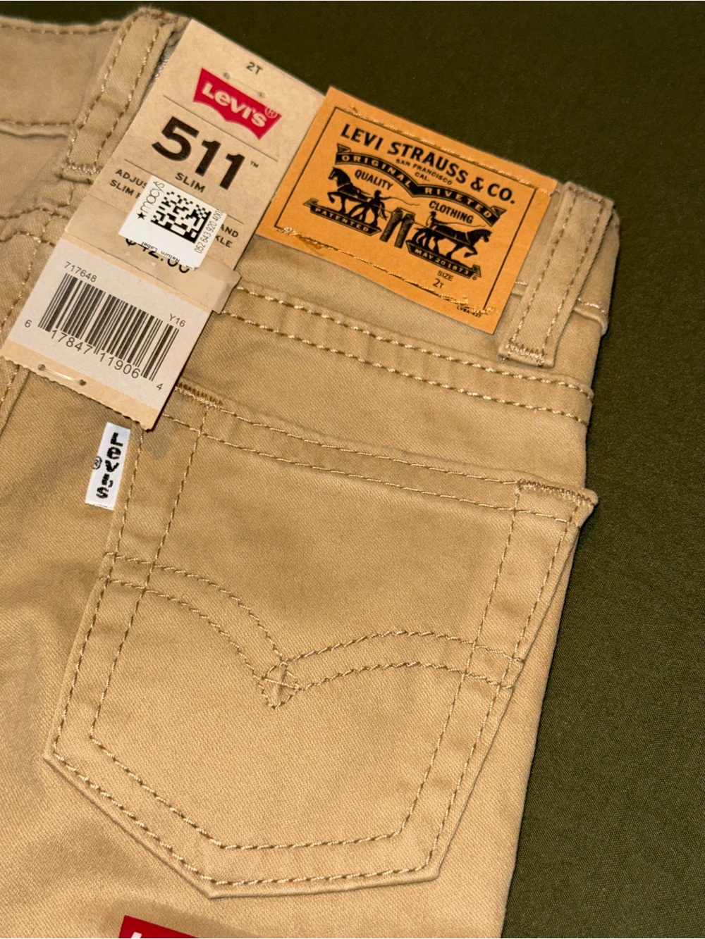 Boy’s Levi’s 511 Khaki Slim Fit Pants - Size 2T - Adjustable Waistband - NWT - Picture 4 of 6
